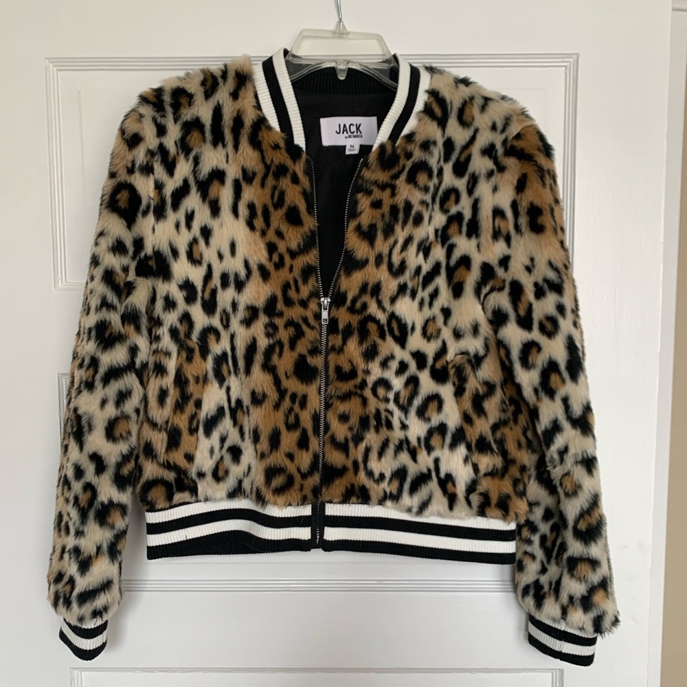 Jack by bb Dakota leopard bomber